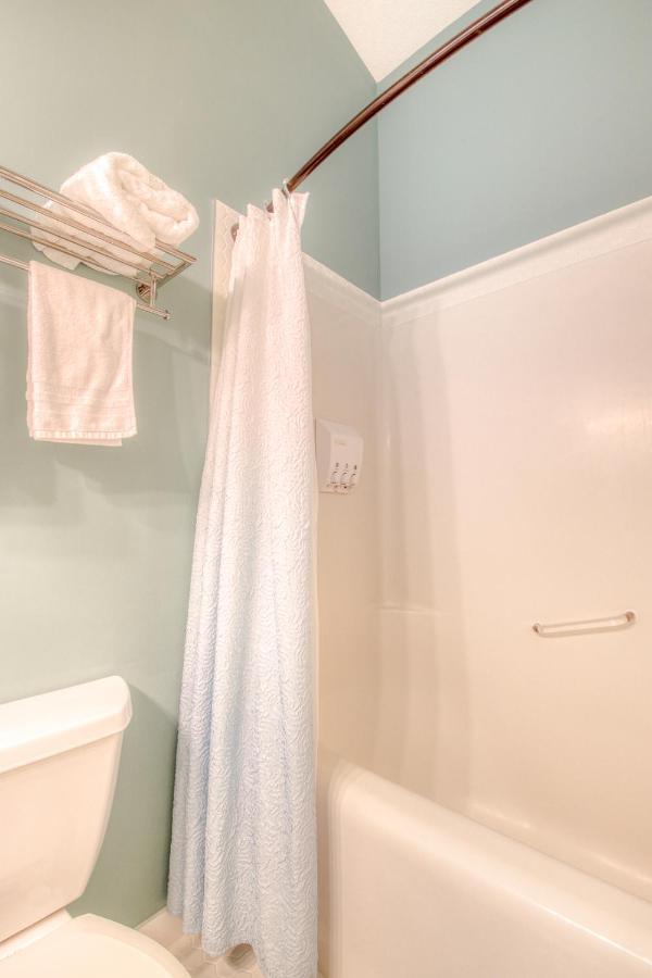 Beautiful Newly Reno 2Bdm 2 Bth Sleep Up To 6 Adults & Kids Mountain View Townhouse Suite Canmore Extérieur photo